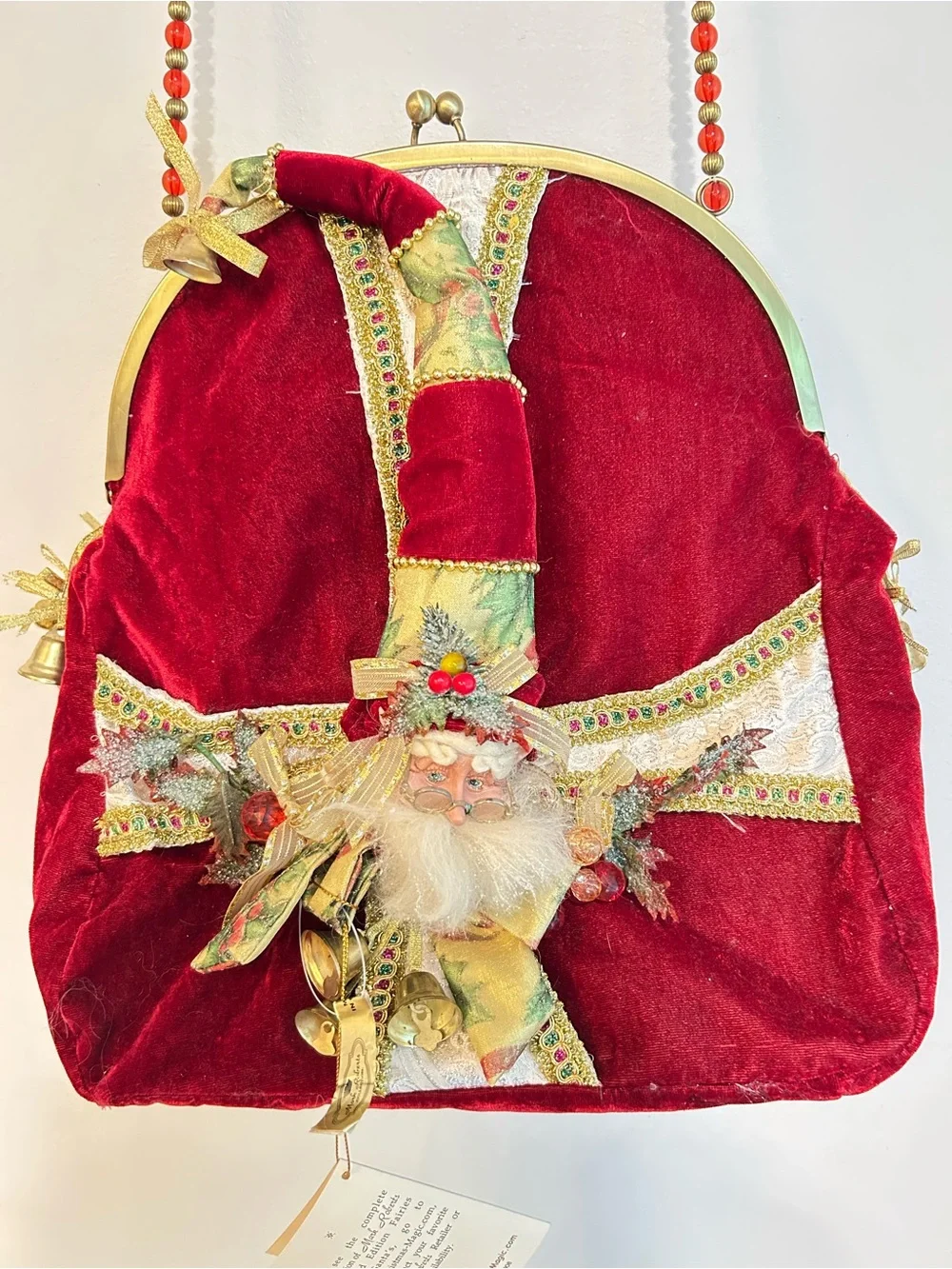 N/A festive red